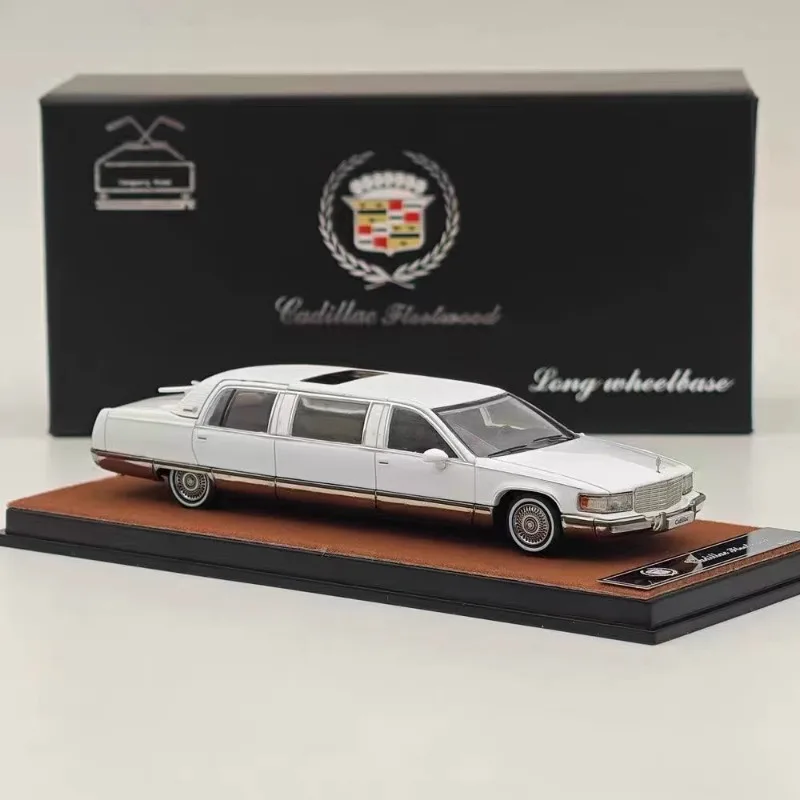 Premium scale model Cadillac drewno 1:64 rozszerzone drewno stop kolekcja modeli zabawki dekoracyjne, prezenty dla dzieci.