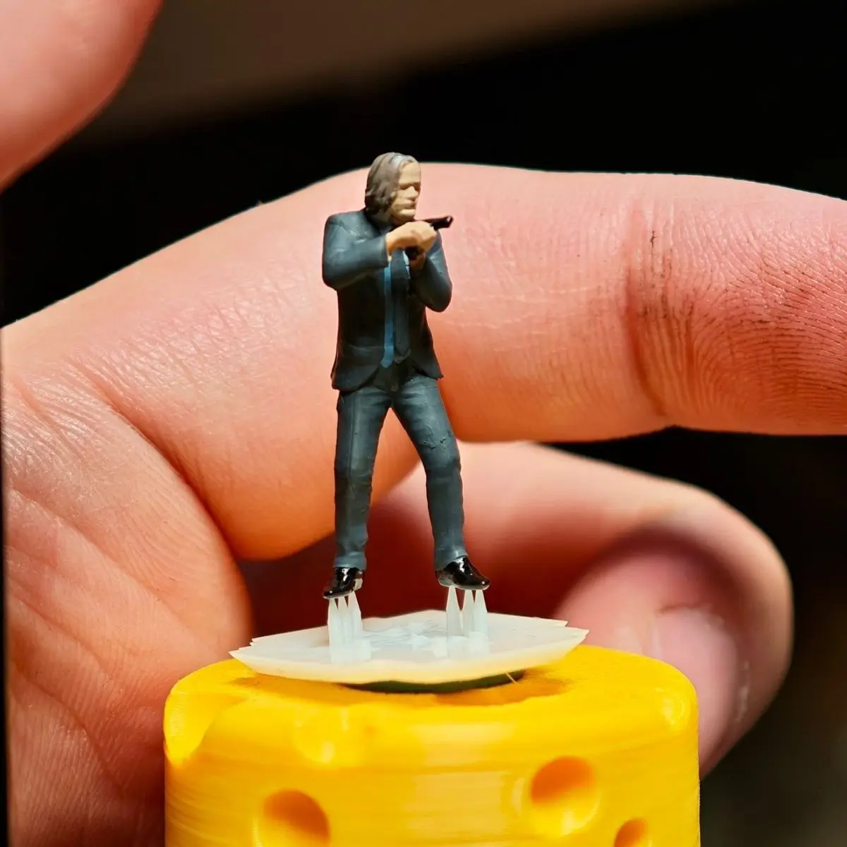 Figura en miniatura de resina John Wick, modelo de escena de coche, 1/64