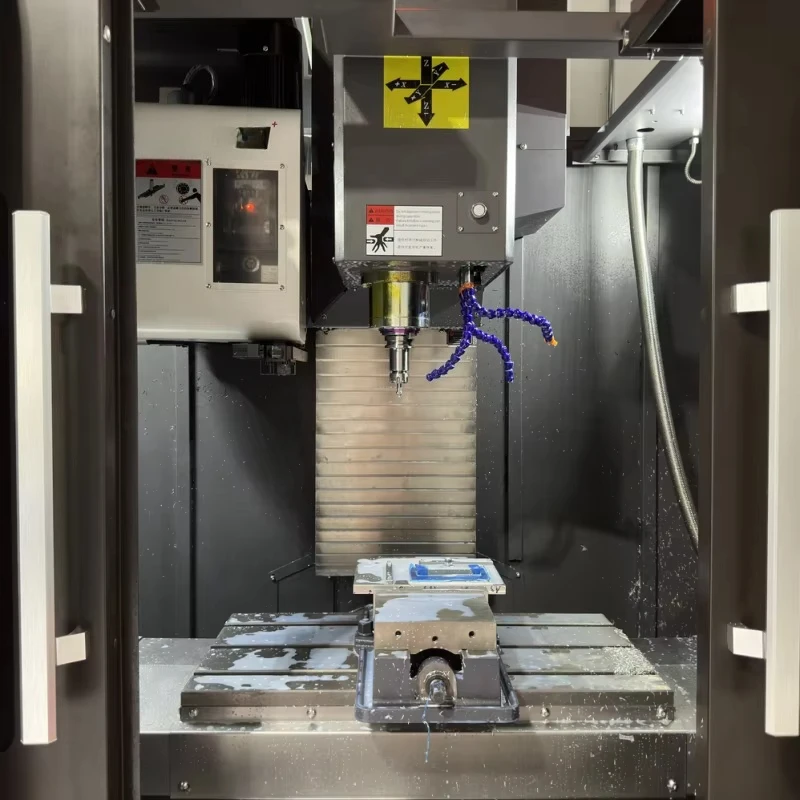 5 Axis High Precision VMC855 Vertical Machining Center Taiwan BT40 Spindle Metal CNC Milling Machine Factory Direct Sale