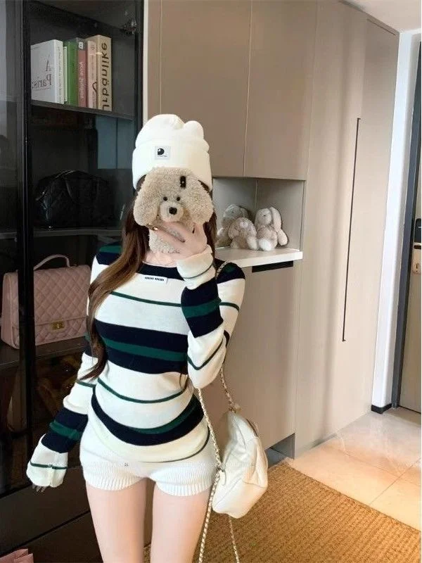

Korean Style Color Block Striped Long Sleeve round Neck Knitted Sweater Women's Slim Fit Fashionable Base Layer Top