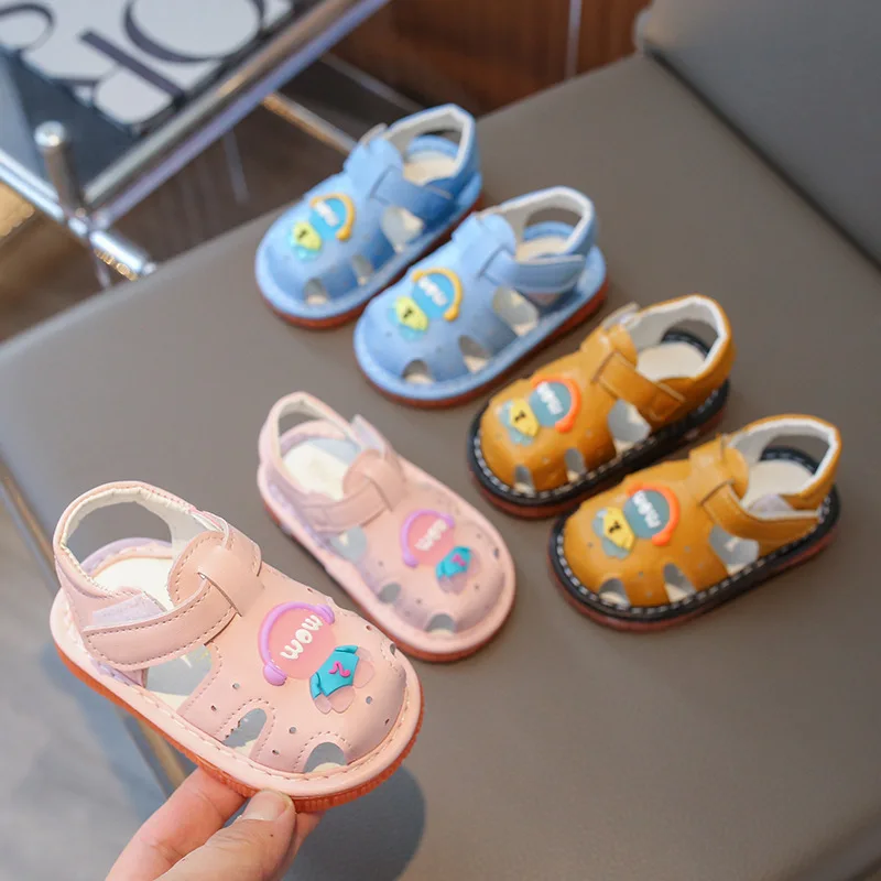 Squeaky shoes Cute Baby Lightweight soft protetive Anti-slip sole.