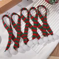 scarf-red green