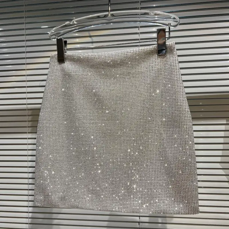 2022 Winter New Female Fashion Elegant Rhinestone Shiny Nightclub Short Skirt Women's High Street Solid Slim Fit Sheath Skirt