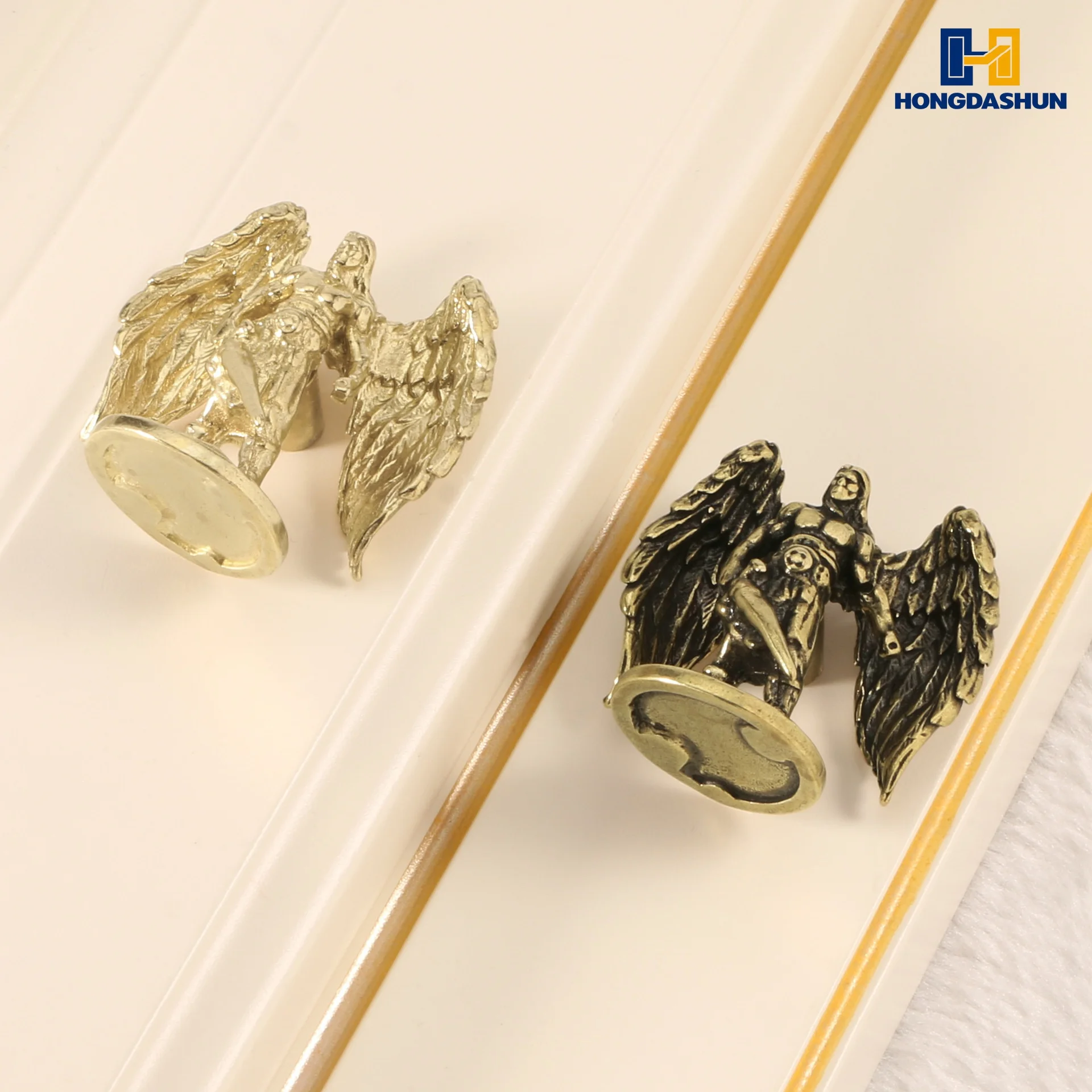 Combat Angel Brass Door Handle for Wine Cabinet Bedroom Wardrobe Drawer Kitchen Cupboard Pulls Knobs Home Hardware