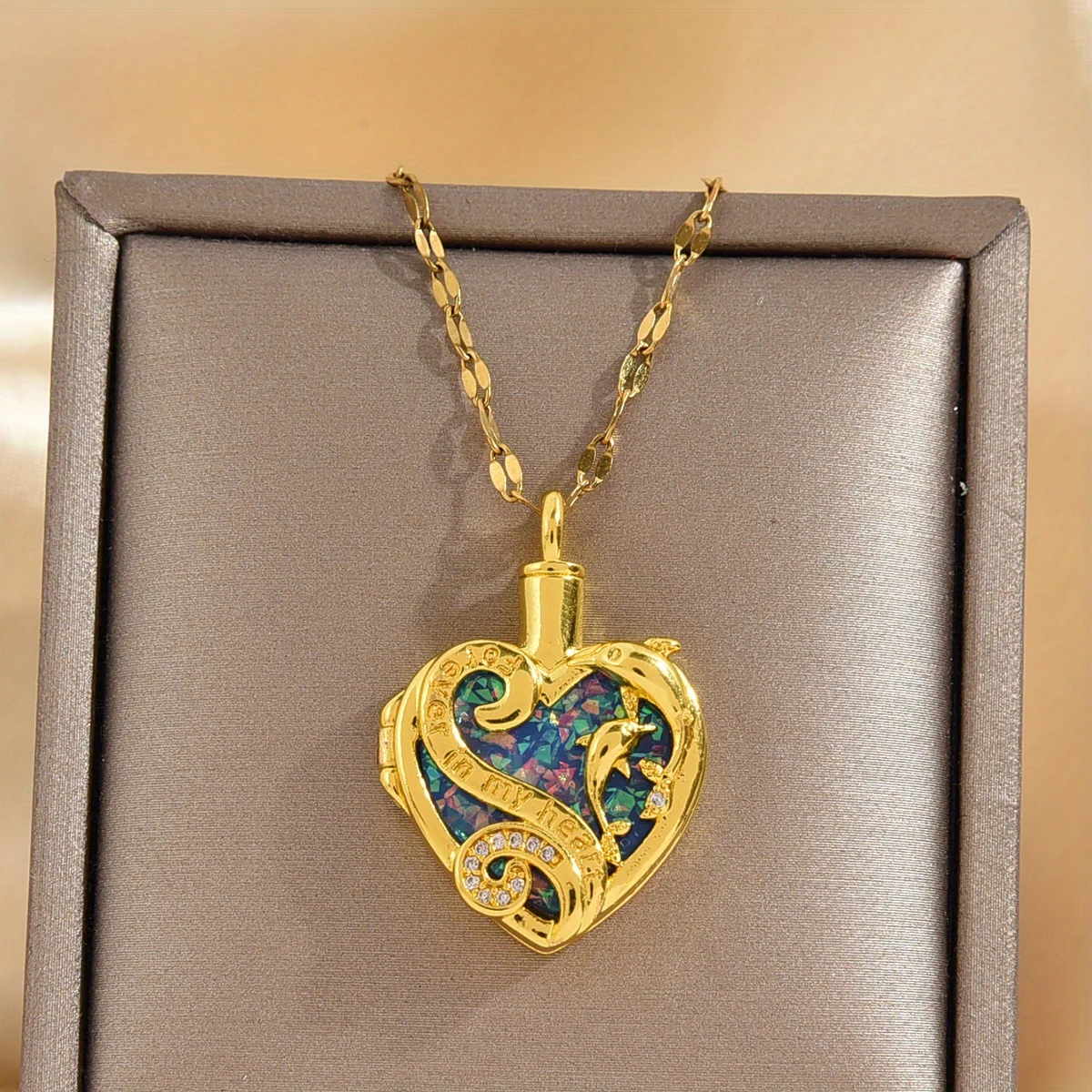 Collar con colgante de álbum que se puede abrir, corazón colorido, delfines saltadores, ondas románticas, accesorios de joyería conmemorativa de dibujos animados bonitos