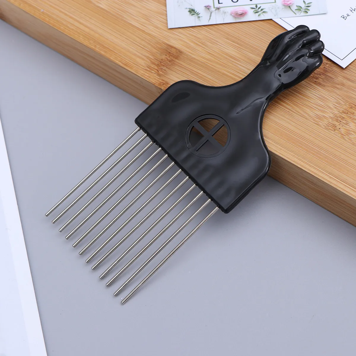 

1Pcs Steel Pin Wide Tooth Comb Smooth Teeth Hair Detangler Scalp Massage Tool Professional Rake Comb for Long Thick Tangled Hair