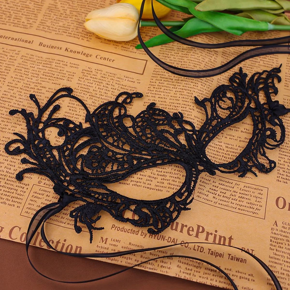 Black Masquerade Party Half Face Accessory Feather Butterfly Mask Party Annual Mystery Eye Mask