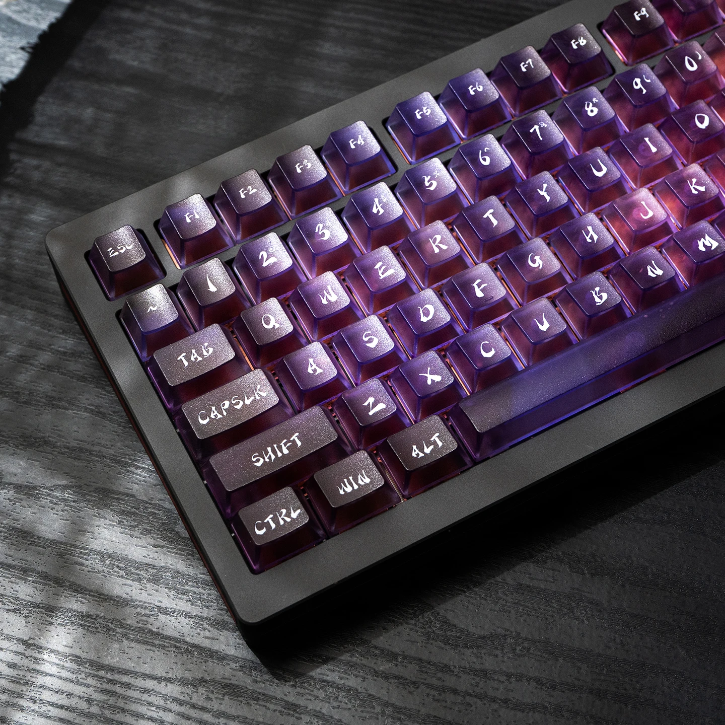 

Purple Gradient Keycaps 119 keys Crystal Clear Transparent PC keycaps For Cherry MX Mechanical Keyboard RGB Backlist keycaps