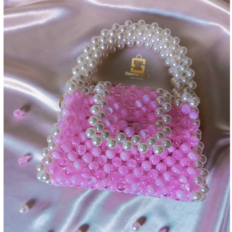 

Женские маленькие квадратные сумки ручной работы с акриловыми бусинами, новые модные дизайнерские сумки с жемчугом для женщин, женская сумка на заказ