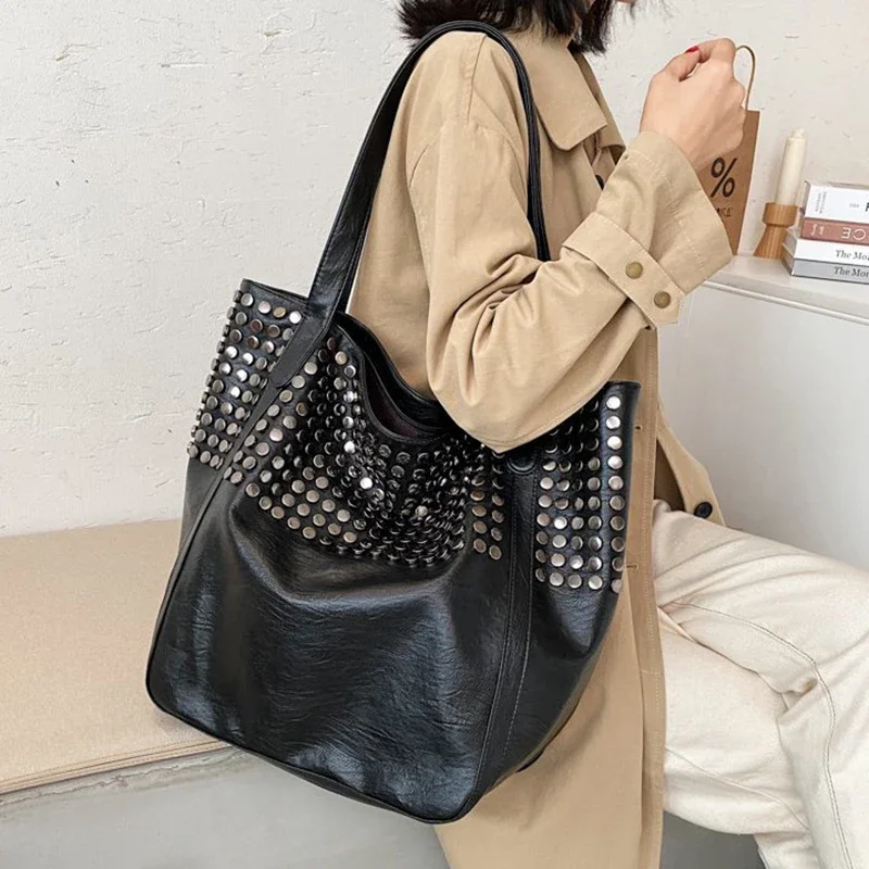 2024 Large Capacity Rivet Designer Women Shoulder Bag Soft Casual Black Female Shopping Bag Lady Hobo Handbag Tote Travel Bag