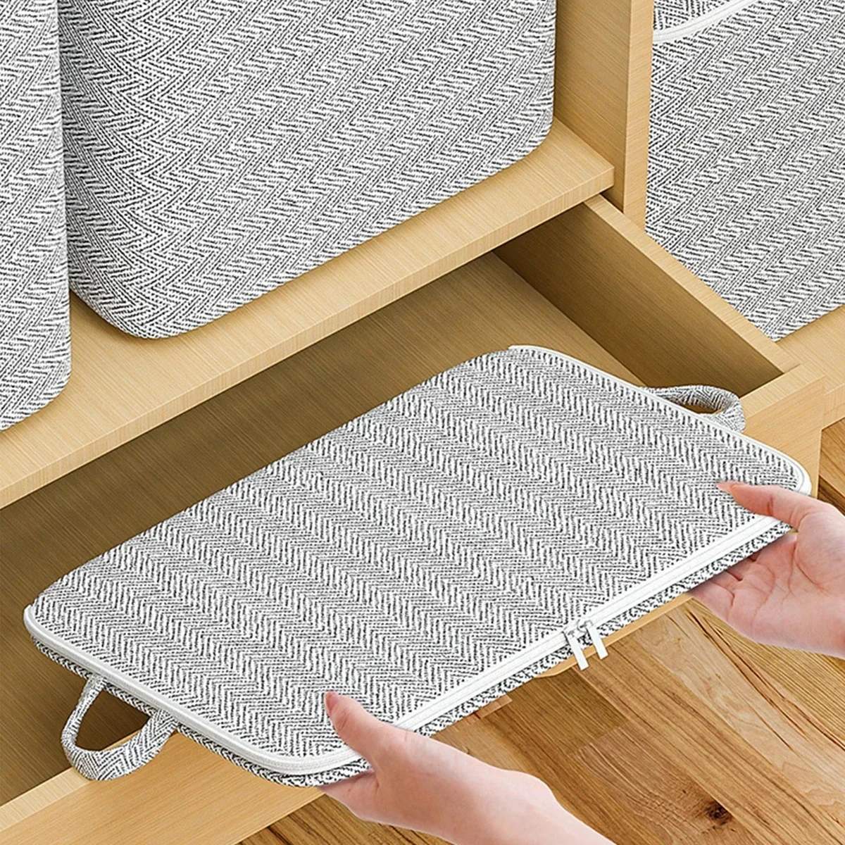 Quilt Storage Box Organizers Storage Bag Household Large Capacity Clothes Pants Folding Closet Non-woven Storage Bag Container