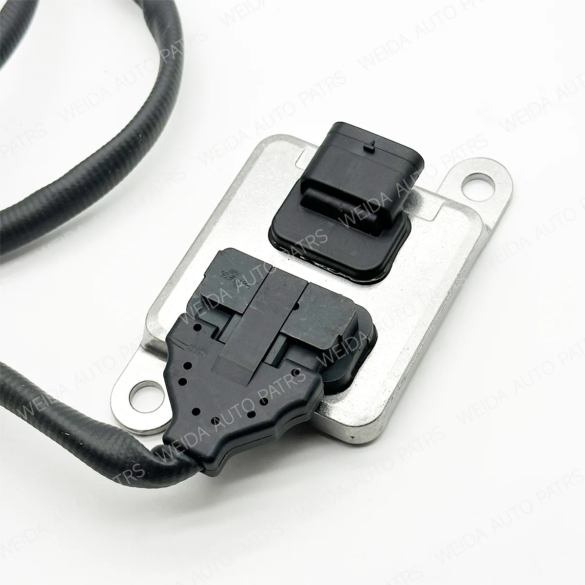 

Датчик оксидов азота (NOx) для Mercedes-Benz CLS320, CLS400, E400, E320, C218, C207, OE A0009053903, новый