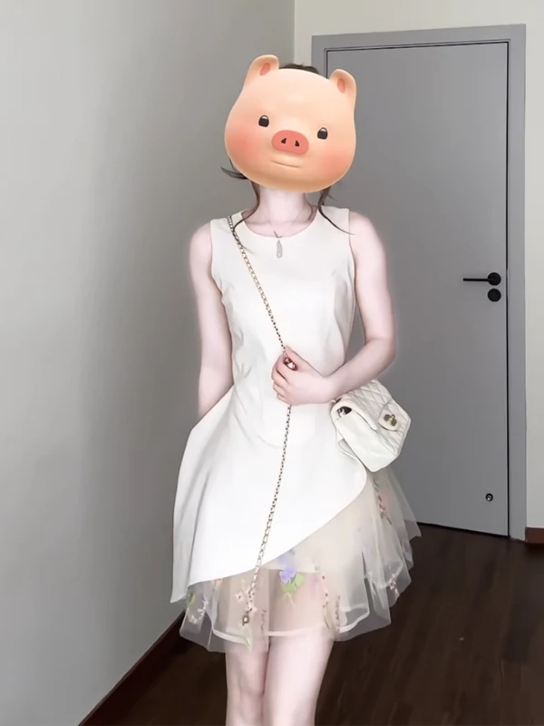 エレガントなバレエスタイルふわふわノースリーブドレス女性のハイウエスト痩身夏美しいベストショートスカートポリエステル繊維