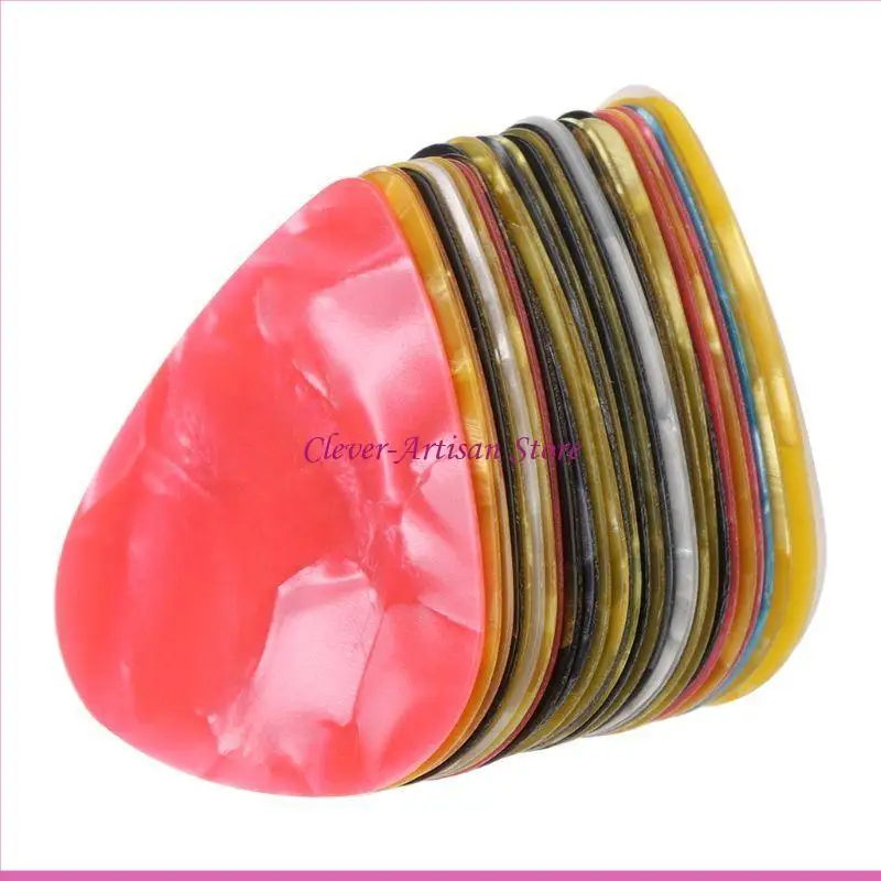 E06B Guitar Picks 30 ПК