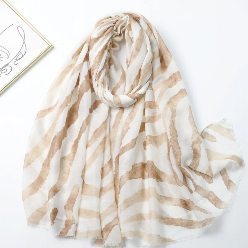 

Длинный шарф из атласа и хлопка в янтарную полоску с принтом, заводская распродажа, внешняя торговля, трансграничная прямая трансляция, путешествия, отпуск, защита от солнца