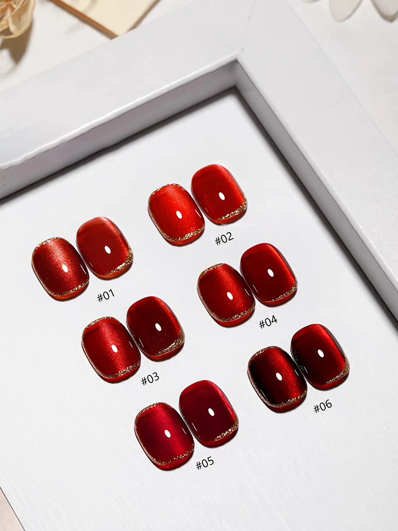 

TC Autumn Winter Top Selling Nail Art Mirror Red Cat Eye Gel Nail Polish New Style Whitening Nail Nail Supplies Christmas Nails