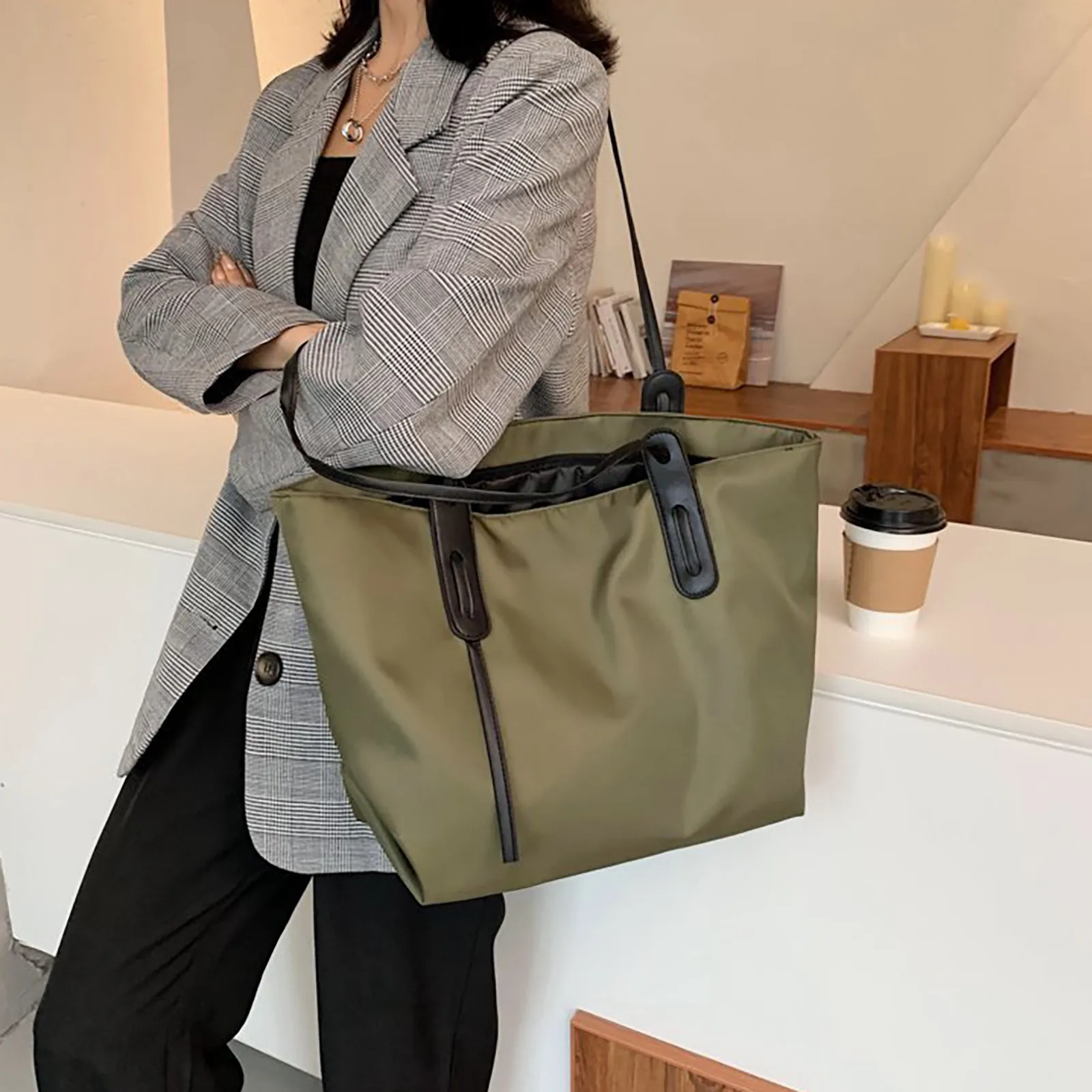 Ladies Handbags Solid Color Large Capacity Messenger Shoulder Bag Tote Bag Casual Handbag Mochilas Para Mujer Mochila Y2k