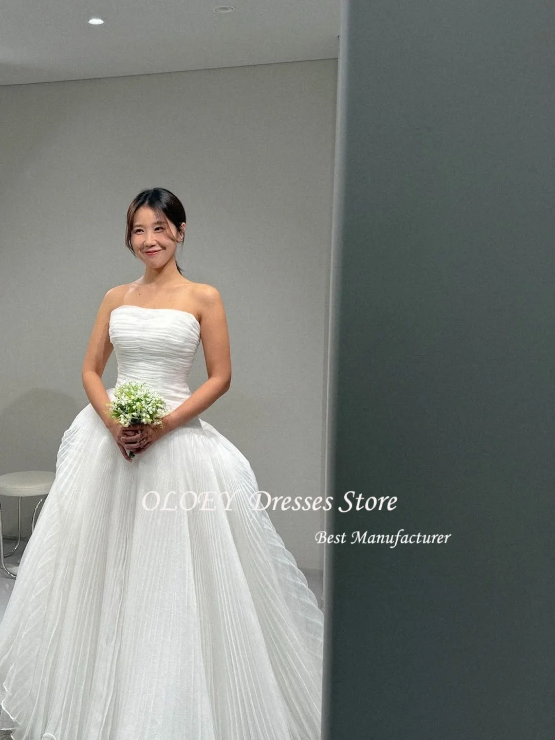 OLOEY Strapless A-line Korea Wedding Dresses Customised Photoshoot Soft Pleats Tulle  Floor Length Elegant Bridal Gowns