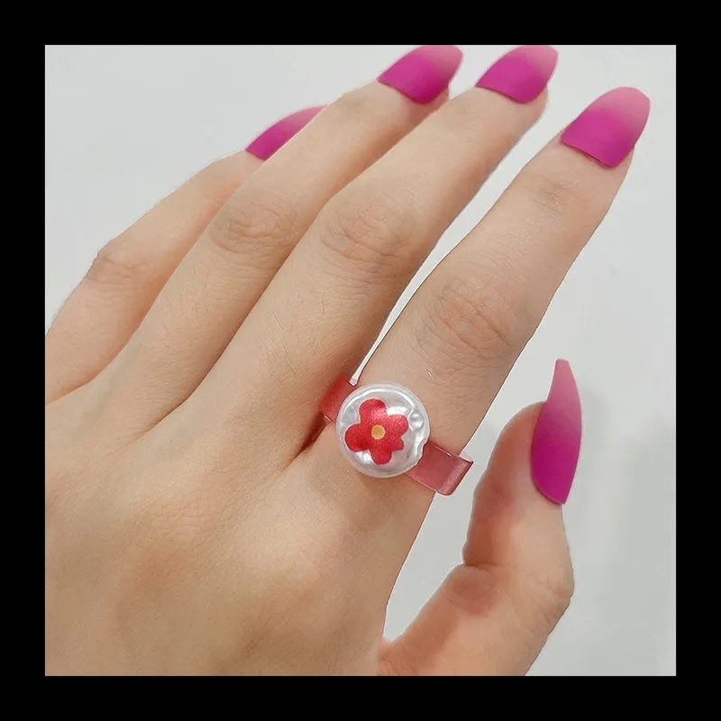 مجموعة خواتم مطبوعة من سبائك الذهب واللؤلؤ المطلي بالذهب بتصميم أصلي للنساء، قلب من الراتنج