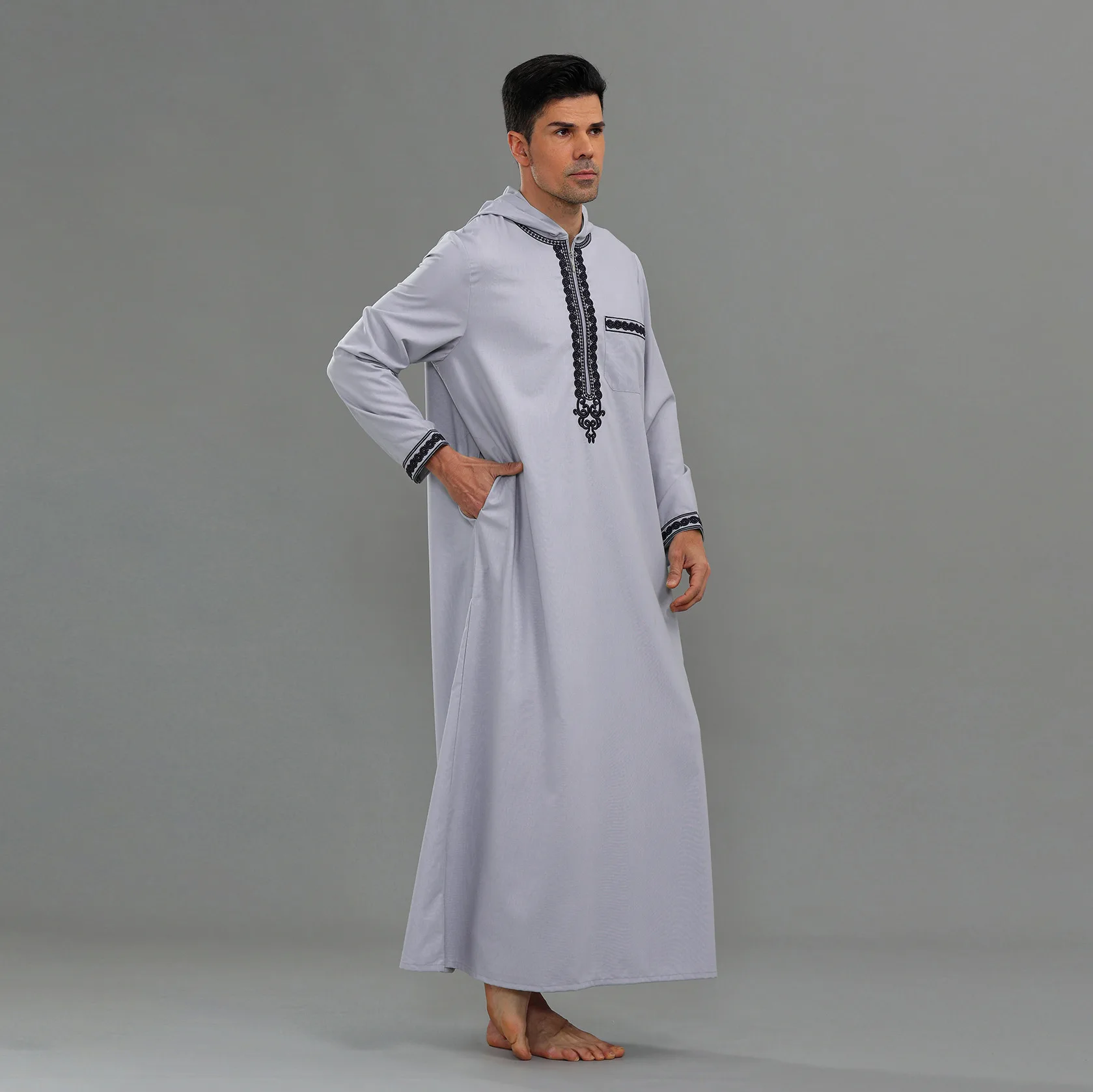 

Saudi Men Embroidery Hooded Robe Muslim Garment Abaya Middle East Jubba Thobe Moroccan Daffah Dishdasha Djellaba Islam Clothing