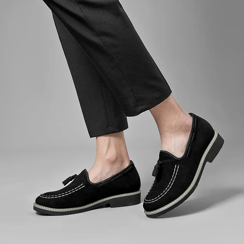 

Lightweight Business Moccasin Shoes 2025 New Men's PU Leather Loafers Slip-On Comfortable Casual Shoes for Men Breathable Flats