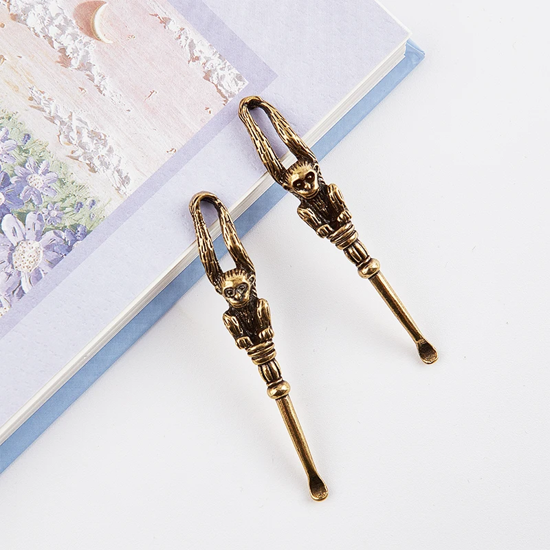 1pc Ear Spoons Retro Brass Dragon Portable Ear Cleaning Tool Ear Pick Ear Wax Remover Curette Cleaner EarPick Keychain Pendants