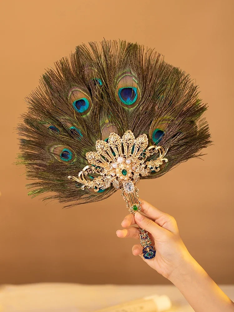 Handmade Peacock Feather Fan, Ancient Style Dance Fan, New Chinese Style Stage Performance, Studio Photography Props