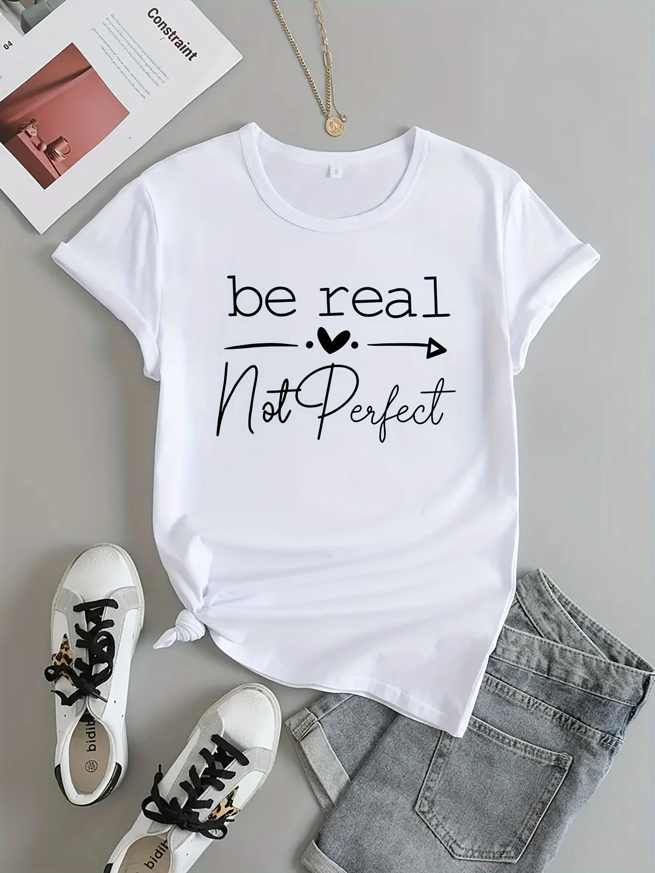 Be Real Letter & Heart Graphic Sports T-shirt, Round Neck Short Sleeves Workout Tops, Women's Activewear