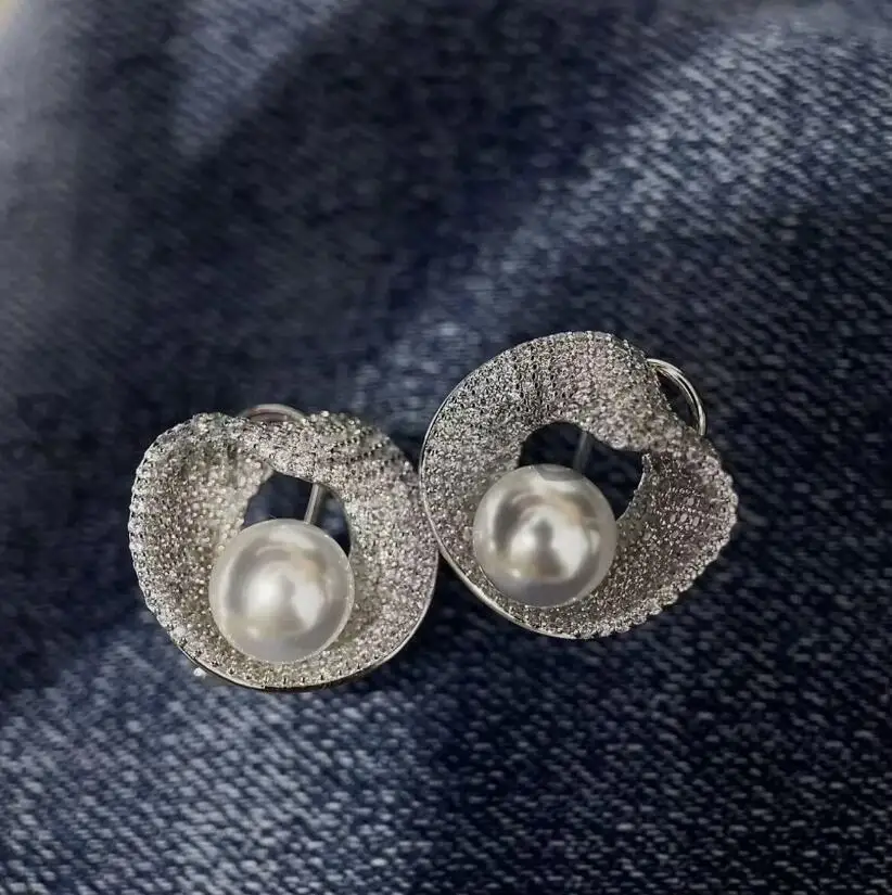 

classic pair of 8-9mm south sea round white pearl dangle earring 925s