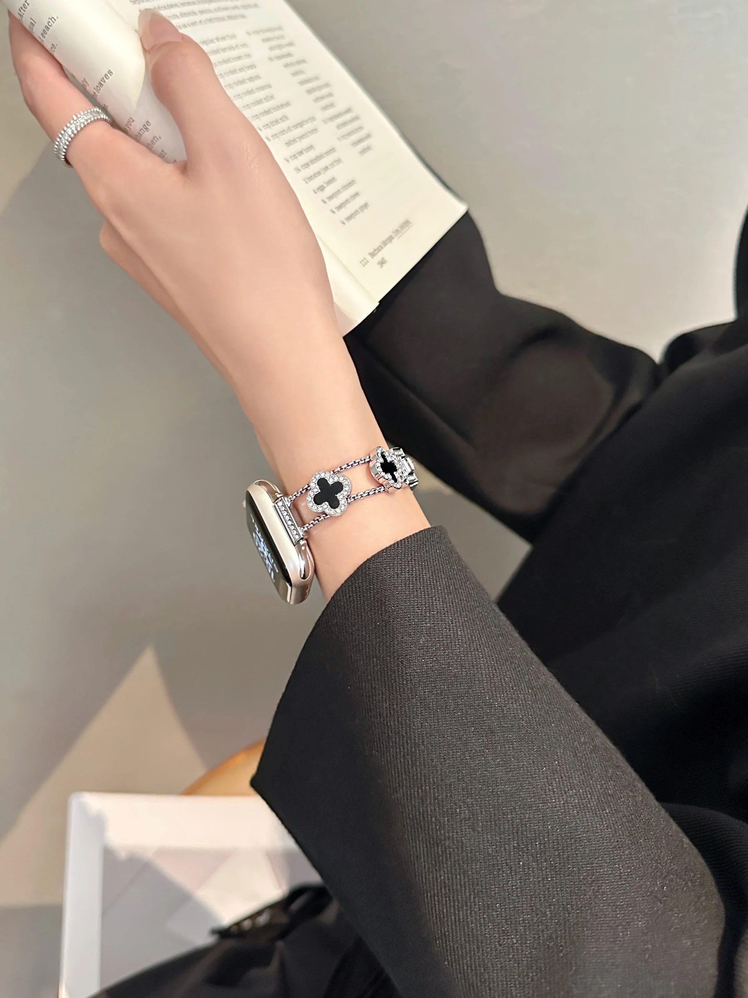 لطيفة الفولاذ المقاوم للصدأ سوار ربط ل سوار ساعة يد آبل سلسلة 8/7/6/10 40 مللي متر 41 مللي متر 38 مللي متر 42 مللي متر 44 مللي متر 45 مللي متر 46 مللي متر حزام