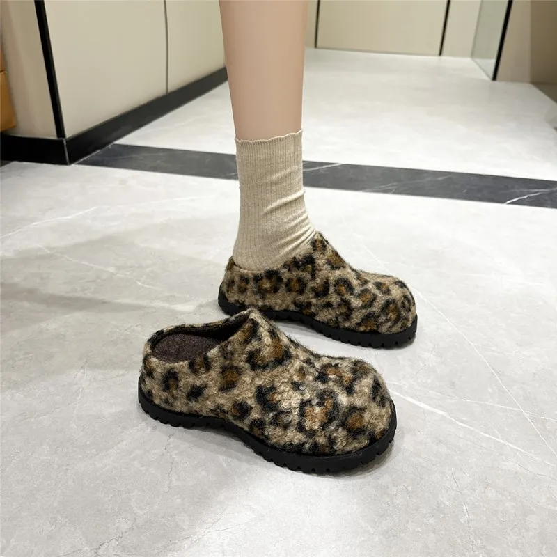 AIYUQI 여성 슬리퍼 착용 새로운 2025 가을 라운드 발가락 플란넬 클로즈 발가락 여... - 3