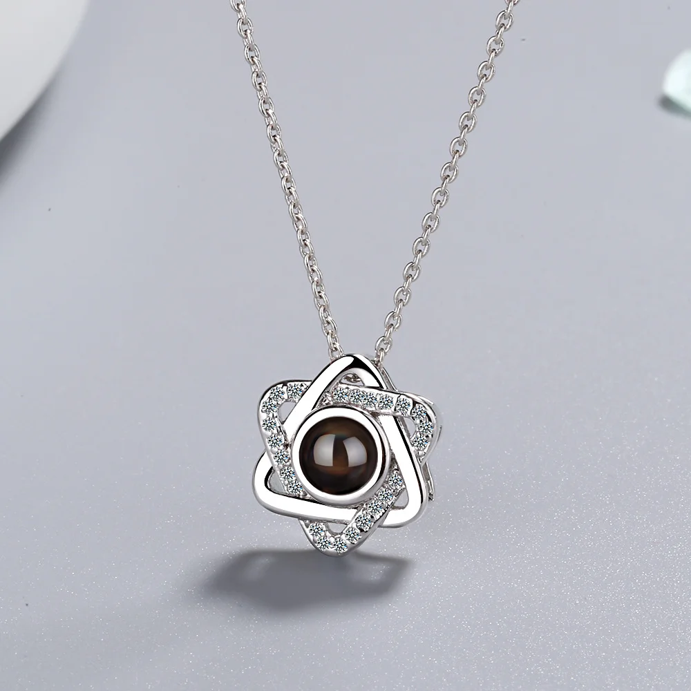 925 Silver Fashion Necklace Star Pendant with 100 Language Projection of Love Memory Short Clavicle Chain