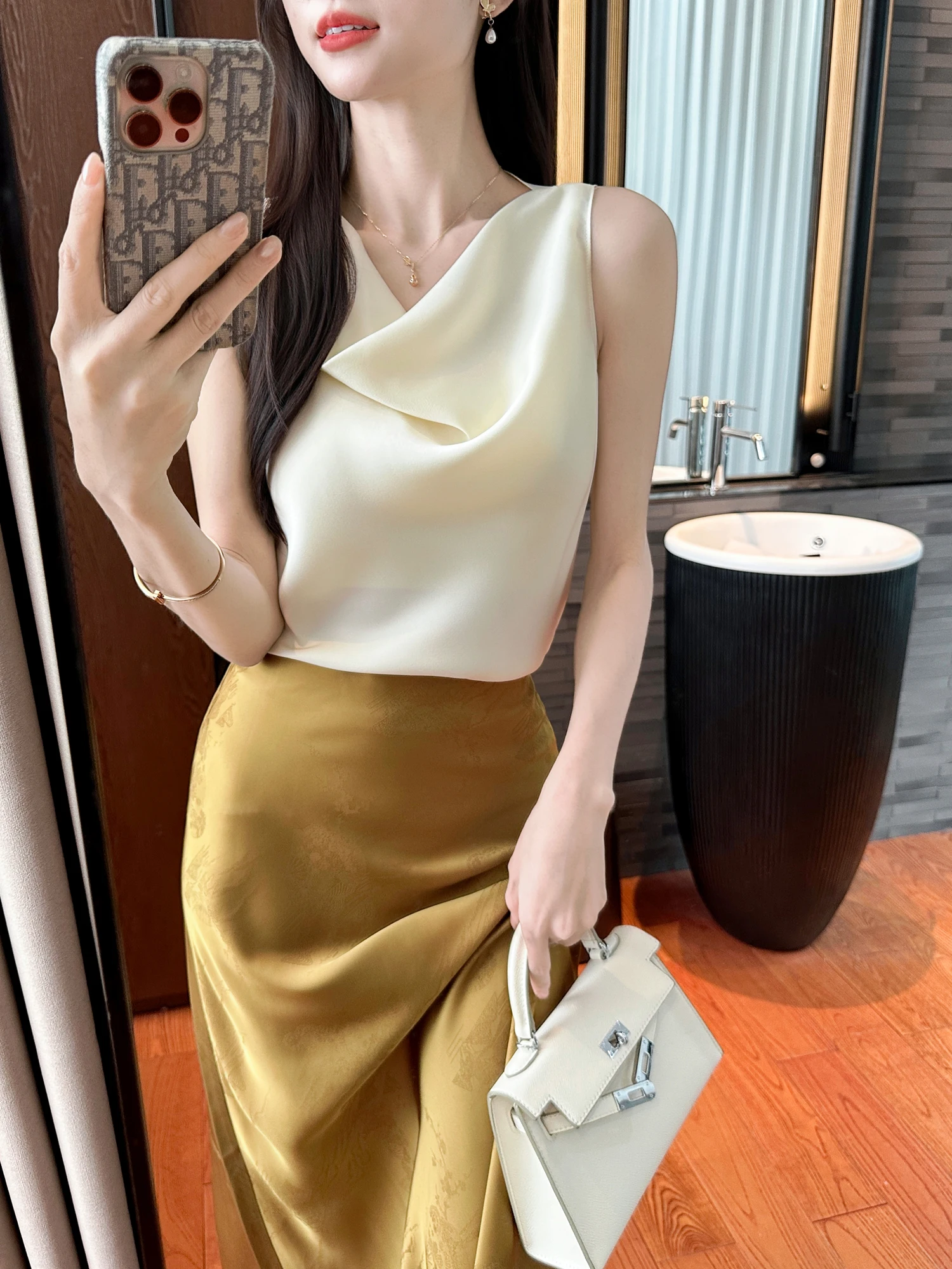 

You See Acetate Satin Sleeveless Vest Practical Style Holiday Neck Drape Outerwear Breathable Short H-Shape Commute Friendly