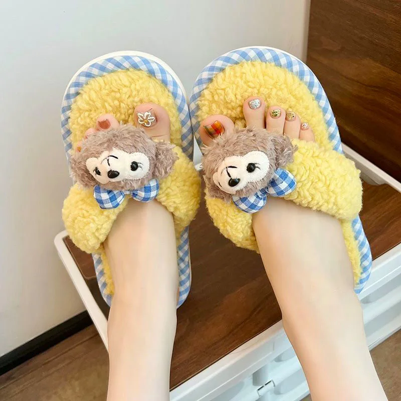 

Cute girl cartoon ShellieMay Duffy doll dormitory slippers home flip flops 2024 autumn new super soft flat fluffy cotton slipper