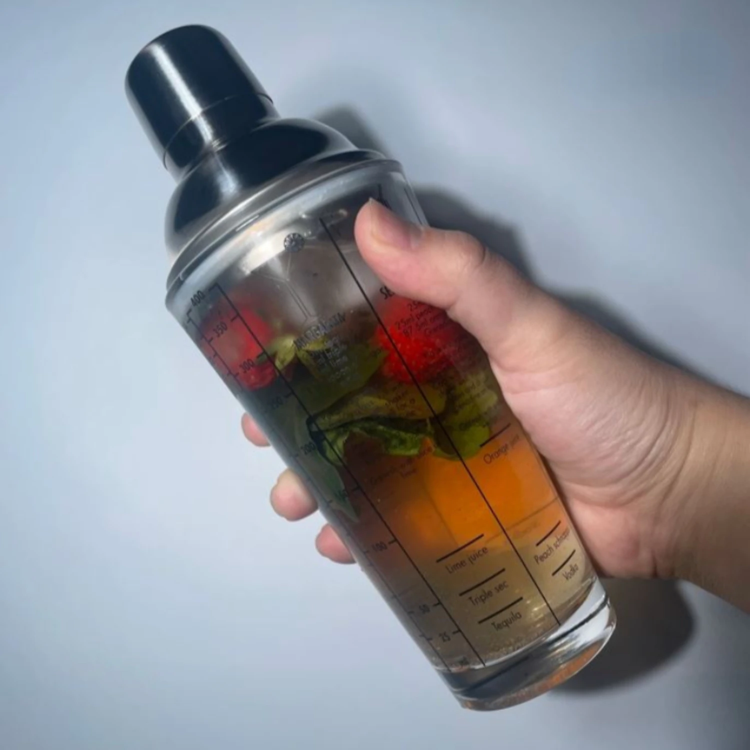 

Bincoo Transparent Glacier Formula Insulated Cup Masked Face Cocktail Mask