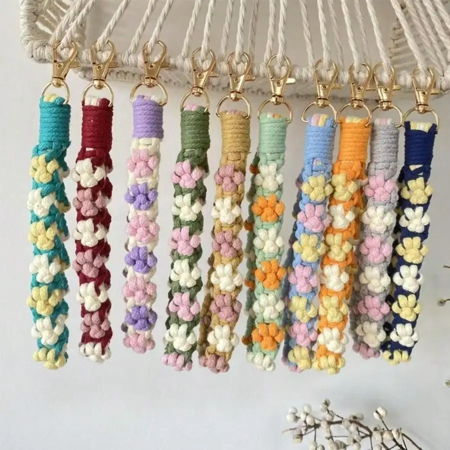 1/5/10/20/50/100pcs New Creative Handmade Woven Cute Cat Claw Shaped Mobile Phone Pendant Fashionable Rope Keychain Pendant Mobi