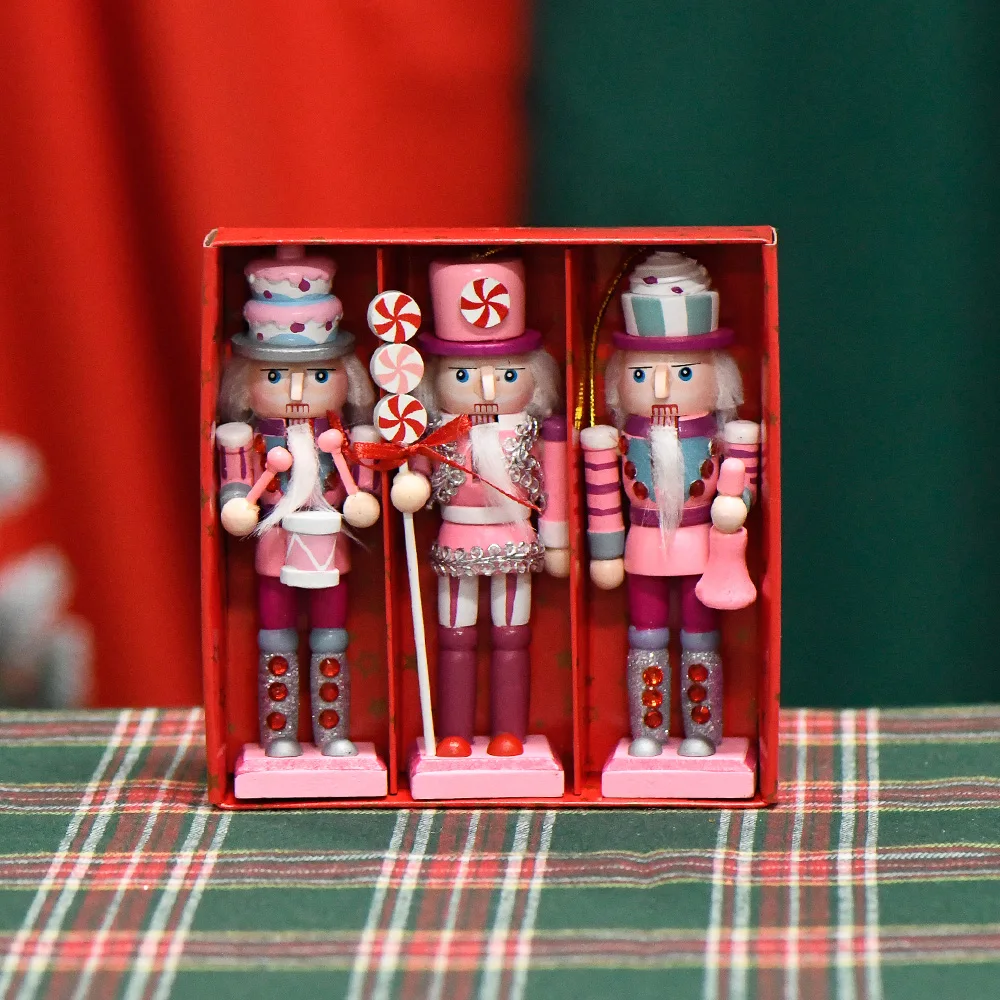 

Factory Direct Wholesale Popular Christmas Tree Decor Luxury 13cm Pink Mini Wooden Nutcracker Pendant For Festive