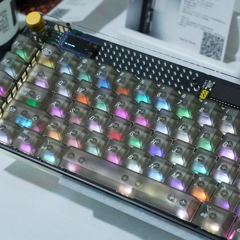 Teclado Mecânico Lele76Y2K Per - Esports And Gaming Industry avaliação e preço