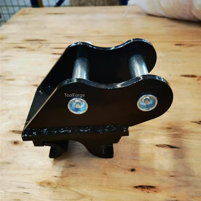 Excavator Attachment Quick Connector Alloy Steel tHigh Strength Excavator Quick Coupler Excavator Quick Change Hitch Connector