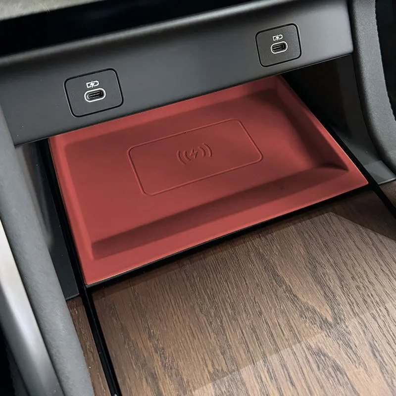 

Silicone Interior Modified Storage Box Pad Wireless Charging Anti-scratch Pad for Land Rover Discovery Sport 2024 2025 Car