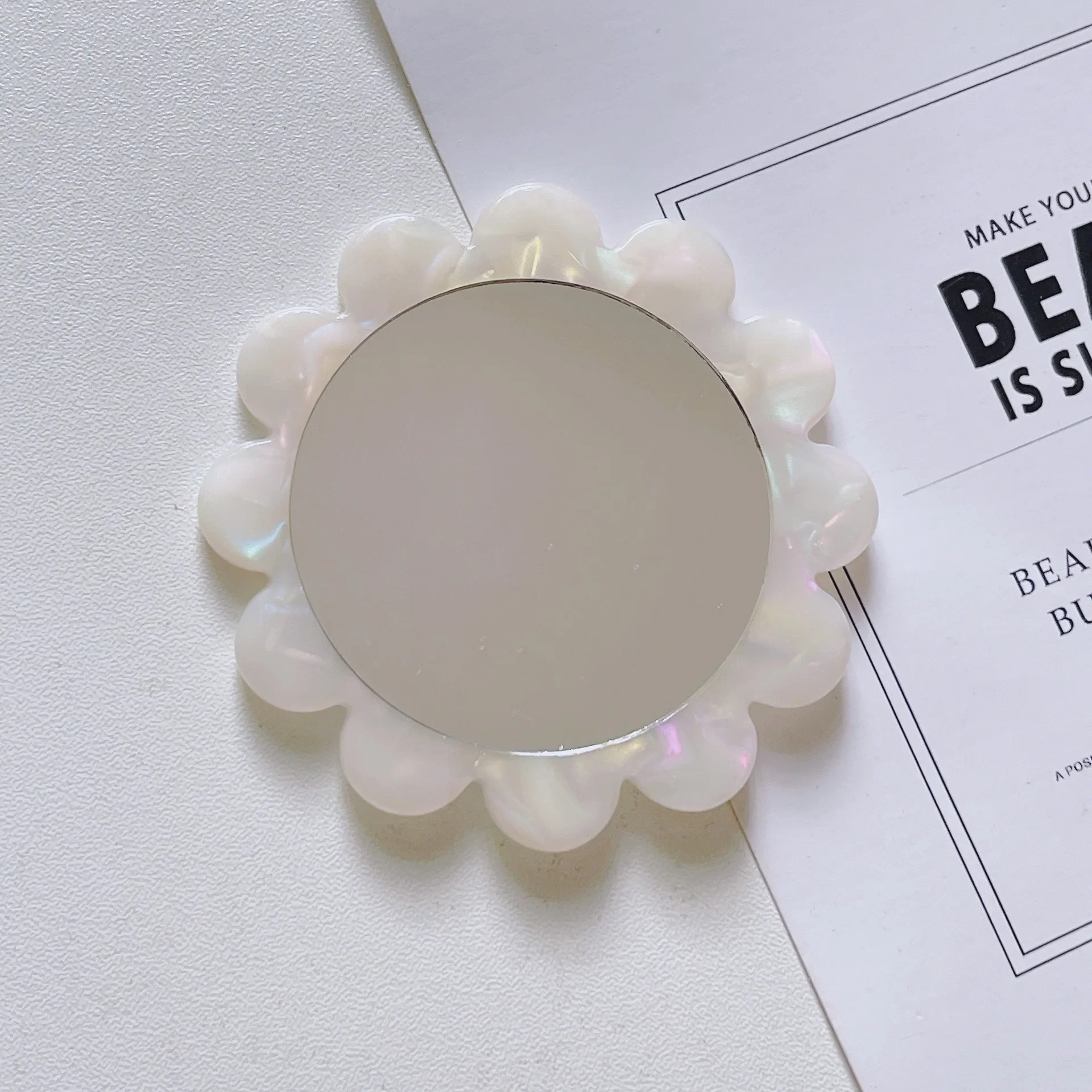Flower Shaped Acetic Acid Makeup Mirror Handheld Circular Mirror Hand Mirror SPA Salon Compact Acetic Mirrors Cosmetic New