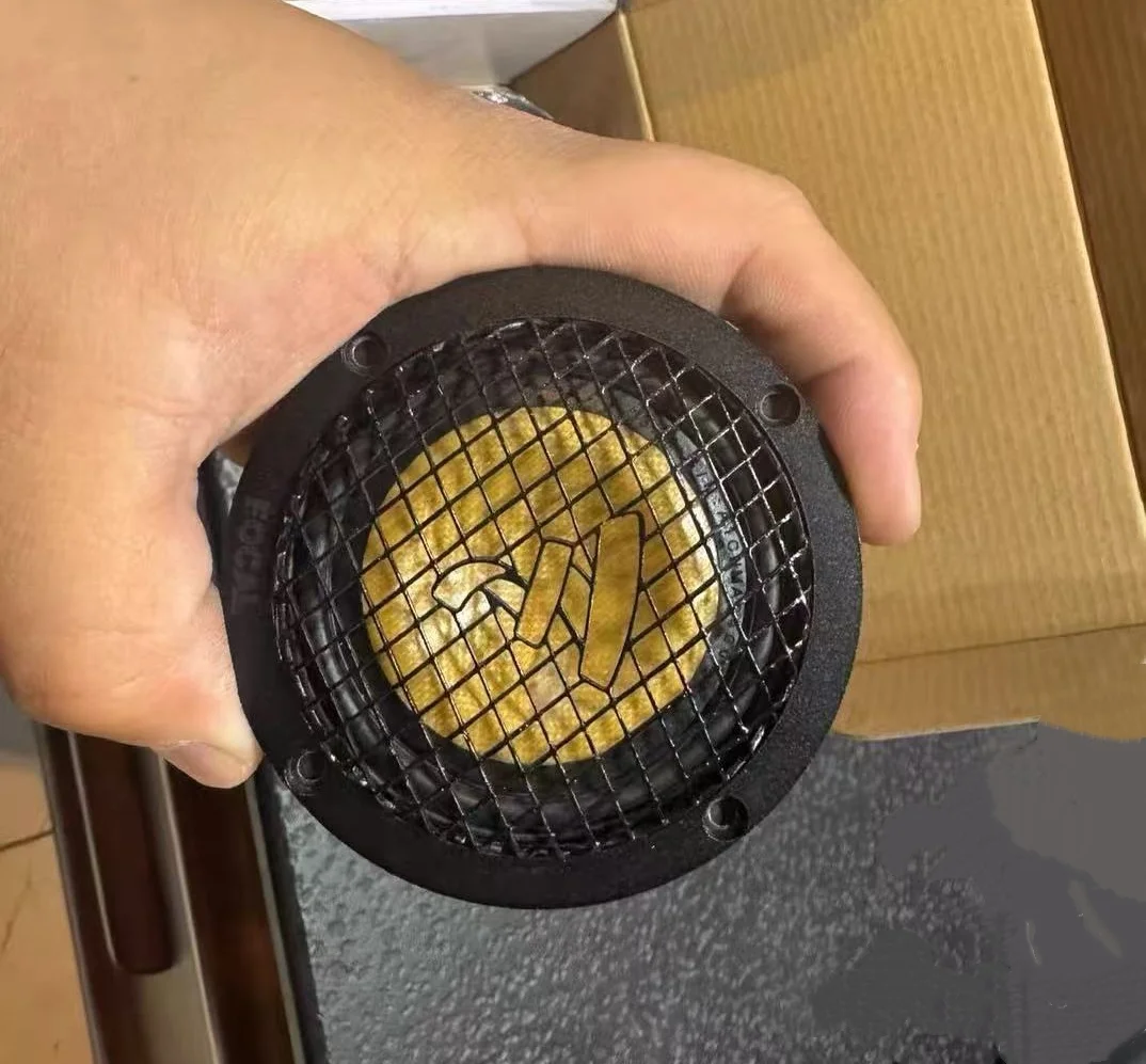 Cubierta de rejilla para altavoz de rango medio y medios-bajos FOCAL K2POWER 3KM amarillo KM6.3, aplicable a sistemas de audio para automóvil.
