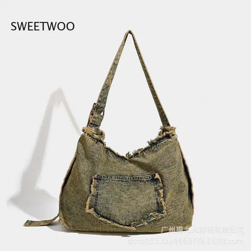 Women's Vintage Distressed Denim Shoulder Bag Y2K Style Rivet Decor Hobo Bag for Casual Daily Use