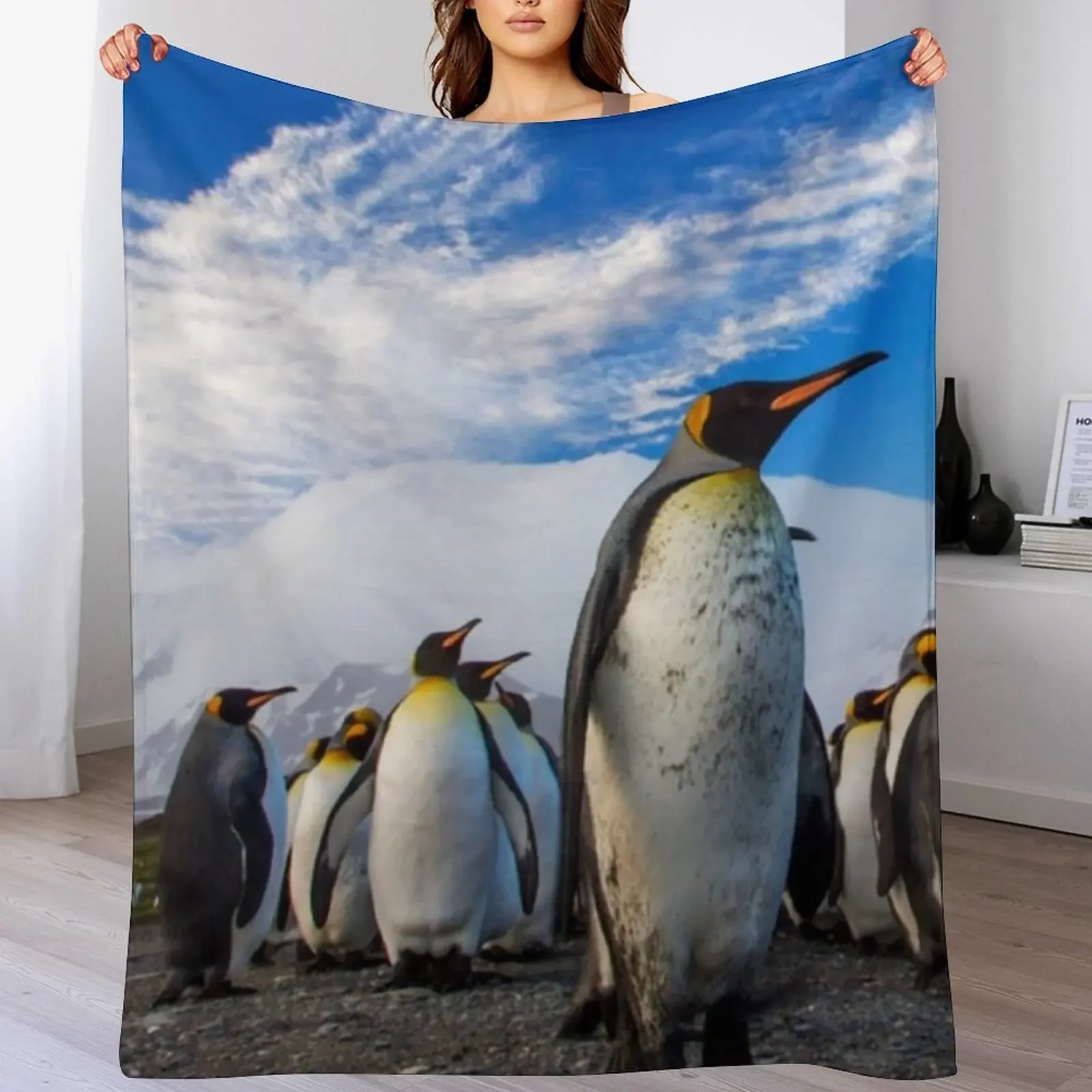 New Penguins Marching Blue Sky Throw Blanket Cute Decoratives Blankets For Sofas Blankets