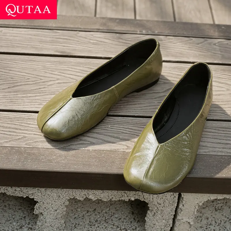Sapatos Femininos QUTAA 2026, Sapatilhas de Couro Legítimo, Novos Mocassins de Primavera, Confortáveis e Casuais, Bico Redondo, Tamanhos 34-40