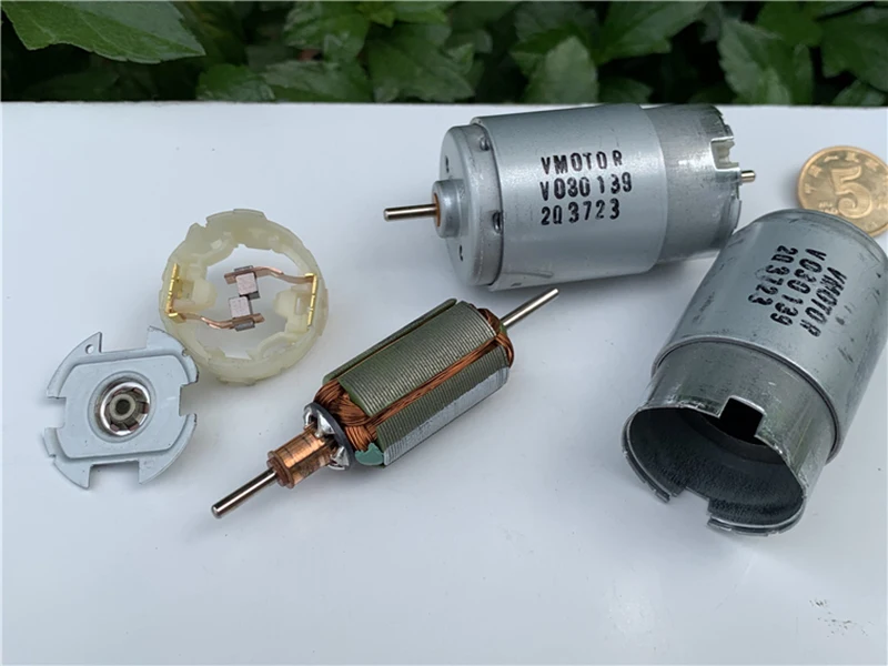 JOHNSON VMotor Mini RS-395 elektrik motoru Motor DC 6V 12V 18V 24V 10500RPM yüksek büyük tork motoru çift 2.3mm mil çift eksen