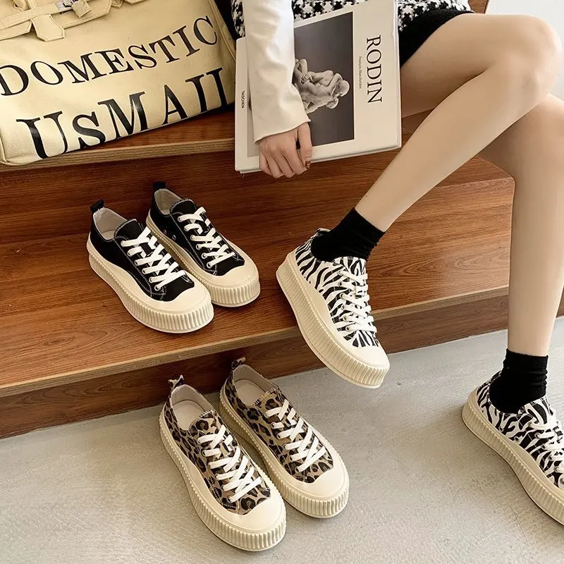 

Эспадрильи с закрытым носком 2024, модные женские повседневные кроссовки с круглым носком, универсальные модные удобные новые летние