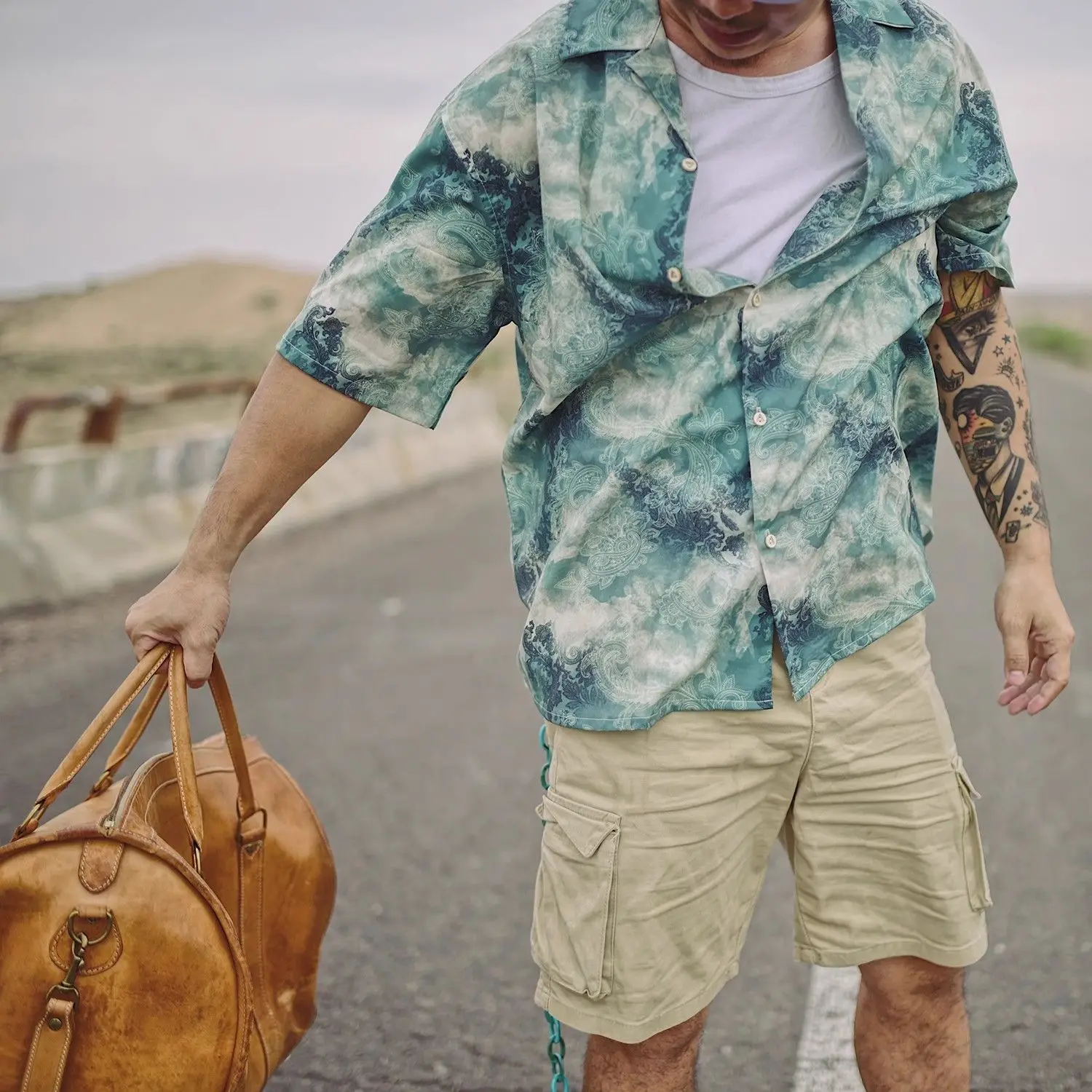 New Summer Style Hawaiian Loose Floral Shirt Men's American Half-sleeved Niche High-end Shirt