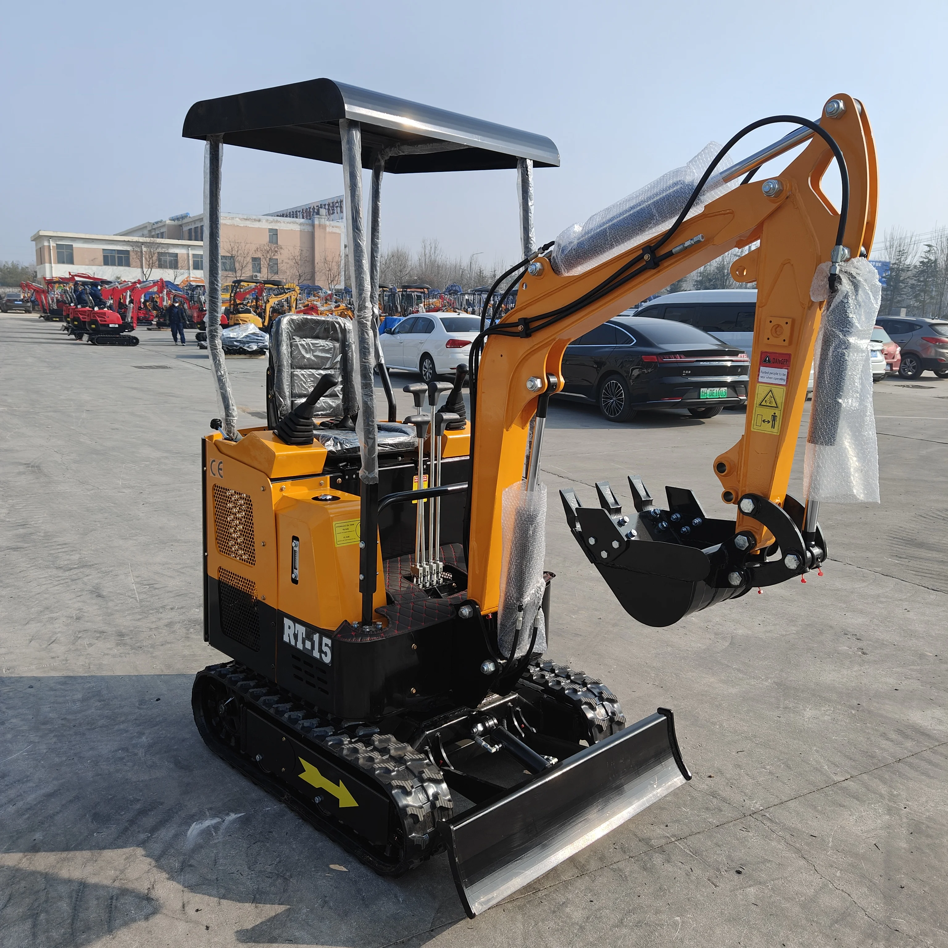 FREE SHIPPING small mini excavator mini digger 2 ton 1 ton 3.5 ton attachments micro excavadora mini bagger excavator machine