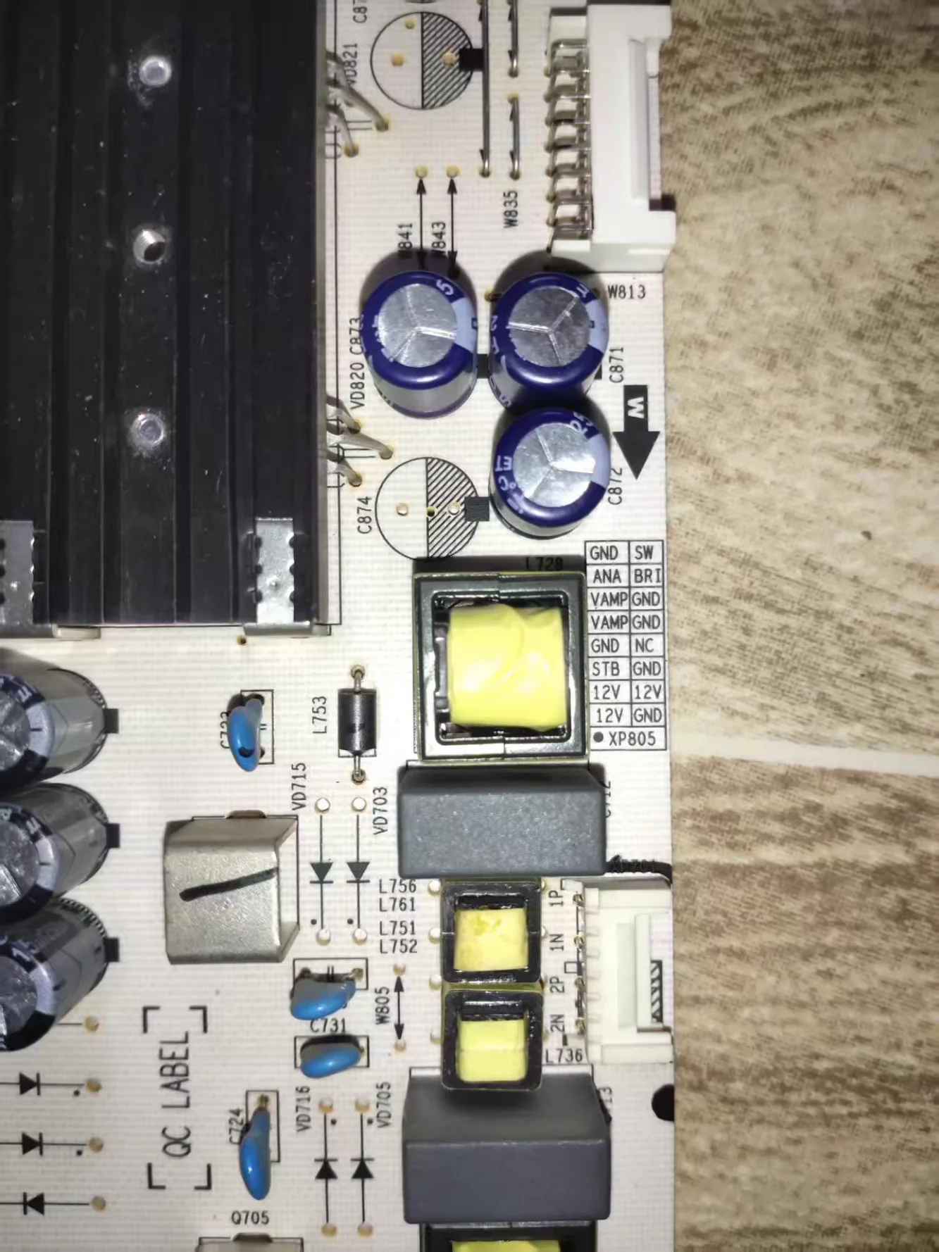 65A52F RSAG7.820.8718/ROH Usado para placa de alimentación Hisense